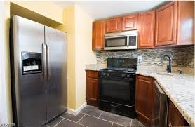 Kitchen cabinets range widely from $100 to $1,200 per linear foot. 13 Mc Allister Place Apt 2 Irvington Twp Nj 07111 Hotpads