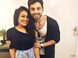 Himansh Kohli Opens Up About Parting Ways With Neha Kakkar Hindi Movie News Times Of India He also has a sister disha kohli.