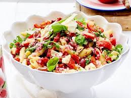Unser Beliebtes Rezept Fur Pizza Salat Mit Nudeln Und Mehr Als 55 000 Weitere Kostenlose Rezepte Auf Lecker De Leckere Salate Rezept Nudelsalat Rezepte