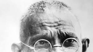 Alter familie schule geburts ort todes ort gehalt lebenslauf taten mahatma gandhi hat es geschafft die briten aus indien zu vertreiben und. Zensierte Gandhi Biographie Man Schutze Den Mahatma Vor Seinen Freunden Bucher Faz