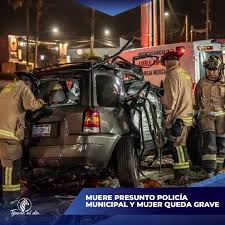 Muere Policía Municipal en brutal choque en Playas; mujer gravemente herida