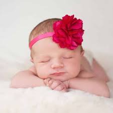 Middle Names for Eloise: 250+ Pretty Ideas To Love