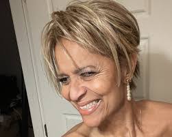 Sharon Slusher's Instagram, Twitter & Facebook