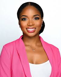 Roxanne Roche (@itsroxanneroche) • Instagram photos and videos