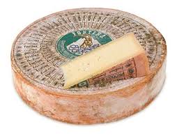 Fontina Is A Cow S Milk Italian Cheese Fontina Cheese Has Been Made In The Aosta Valley In The Alps Since The 12th Century Italian Fontina Can Be Ide Formaggio
