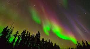 How To Draw The Dancing Northern Lights Cbc Parents Northern Lights Painting Northern Lights Easy Drawings