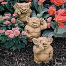 Design Toscano 8 In H X 6 In W Brown Goblin Garden Statue Lowes Com Garden Statues Design Toscano Gargoyles