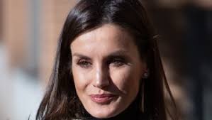 Natale: cosa regalare, Look e Outfit da indossare