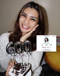 Advanced Happy New year to me I guess? To the people; BRANDS na  nagtitiwala, maraming salamat!💖🤗 Road to 1M NAMAN!