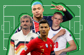 Cristiano ronaldo new latest cars 2021. Fussballer Frisuren Die Schonsten Und Schlimmsten Hairstyles Aller Zeiten Gq Germany