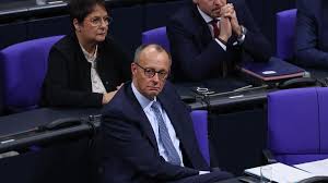 Hitzige Debatte im Bundestag zu Migrationsantrag: Hier nachlesen