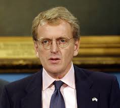 Ex-British envoy to US, Iraq war critic dies