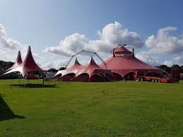 Big Kid Circus Rolls Into Town With Plenty Of Clowning Around And Daredevil Tricks Yorkshirelive