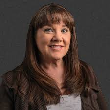 Amy Cardinal's Instagram, Twitter & Facebook