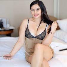 Mami sisca pun tanpa sungkan bersikap terbuka kepada publik. Tante Siscamellyana Mamisisca22 Twitter