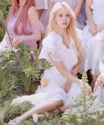 More And More Mina Em 2020 Garotas Nayeon Myoui Mina