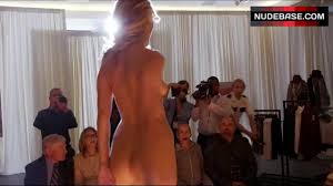 Leslie Bibb Shows Nude Tits and Butt – Salem Rogers (0:36) | NudeBase.com