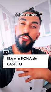 A Dona do Castelo: Um Conto de Amor e Auto-Descoberta
