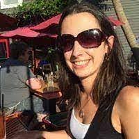 Leslie Robillard's Instagram, Twitter & Facebook