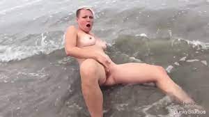 Playa limpo desnudas porno video