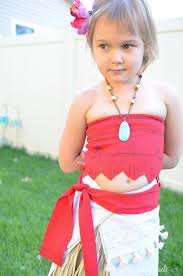 Princess stuff for your little princess. Easy Diy Moana Costume Crafting My Home