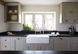 60 Beautiful Kitchens Ideas With Black Granite Roundecor Modern Country Kitchens Home Decor Kitchen Kitchen Remodel