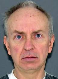 Police search for convicted stalker