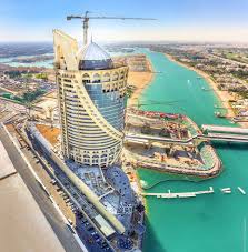 The ids1315doha hamad international airport. South West Architecture With Fmg For Falcon Tower In Doha Floornature