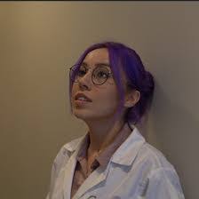 Violet Sinclair's Instagram, Twitter & Facebook