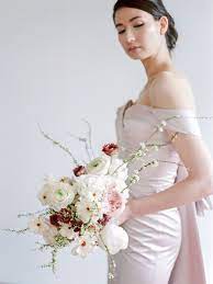 Ikebana arrangements creative flower arrangements ikebana flower arrangement wedding flower arrangements flower bouquet wedding floral ikebana ikenobo, shoka style with just one purple orchid. Ikebana Inspired Wedding Flower Ideas Perfect For The Minimalist Couple Wedding Bouquets Wedding Flowers Wedding