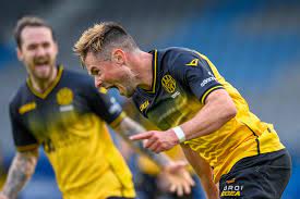 də ˈɣraːfsxɑp) is a professional football club from doetinchem, netherlands, playing in the eerste divisie, the second tier of dutch football. Horrorweek Voor Ingestort De Graafschap Goppel Deelt Genadeklap Uit Voetbal International
