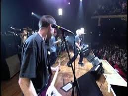 The Offspring Pretty Fly For A White Guy Live Youtube The Offspring Pretty Fly Pretty Fly Guys