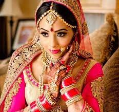 Looking Naturally Beautiful At Littlehairsalon Bridal Jewellery Indian Bridal Wear Indian Bride