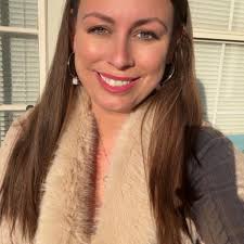 Piano/keyboard/synth/songwriting lessons needed, recommend or offer?