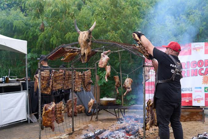 Parrillada do Chefe chega a Vitória no Dia dos Pais – Revista Ekletica