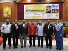 Akaun twitter rasmi jkr kuala kangsar. Facebook