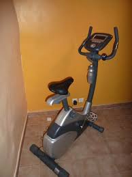 Le vélo d'appartement est l'appareil de fitness idéal pour entreprendre des séances de sport chez vous. Entrainement A La Maison Vtt A 2