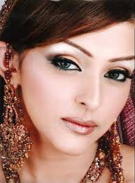 Menu home short hair beauty hairstyles makeup nail design style. Party Hairstyles For Short Hair Online Beauty Tips