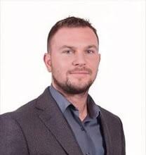 Real Estate Agents in 19330