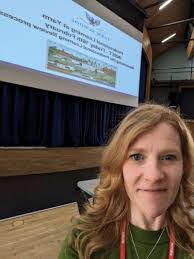 Mandy Holloway's Instagram, Twitter & Facebook