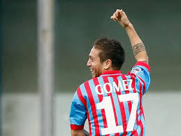 Alejandro darío gómez (buenos aires, argentina, 15 de febrero de 1988), es un futbolista argentino. Accadde Oggi 21 Luglio 2010 Catania Abbraccia Il Papu Gomez Tutto Calcio Catania
