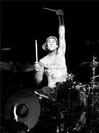 Travis began studying drums and taking lessons at the age of four. Amazon Com Music Concert Photography Blink 182 Drummer Travis Barker 18x24 Poster Art Print Lv10323 Posters Prints Blink 182 Live Blink 182 Travis Barker