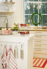 北欧キッチンのクリスマス飾り付け画像 北欧インテリア 北欧クリスマスキッチン飾り 装飾のアイデア クリスマスの家 模様替え