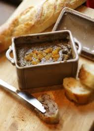 La Liste Peut Sembler Un Peu Longue Mais Ca En Vaut Vraiment La Peine Il Vous Faut 500 G De Foies De Volail Recettes De Cuisine Cuisine Et Boissons Terrine