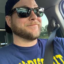 Hi guys ! How heavy do you spawn supplemented sawdust bags for kings ?  Thanks