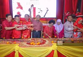 Mahathir mohamad, iaitu perdana menteri malaysia yang keempat dan ketujuh. Pengecualian Visa Pelancong China Tidak Dihentikan Pm