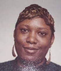 Ramona Mccray's Instagram, Twitter & Facebook