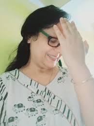 Pictures must feature the group name