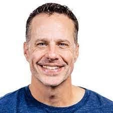 Kara Mooney's Instagram, Twitter & Facebook