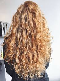 How To Get Heatless Loose Hair Waves With Only A Headband Loose Hairstyles Hair Waves Loose Waves Hair